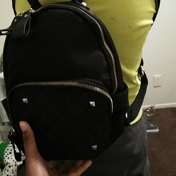 Backpack - Picture 3 of 3